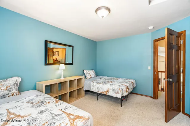 $779,999 | 608 Country Club Lane, Pinehurst, ID 83850