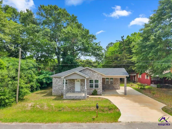 $185,000 | 104 Robinson Street, Byron, GA 31008