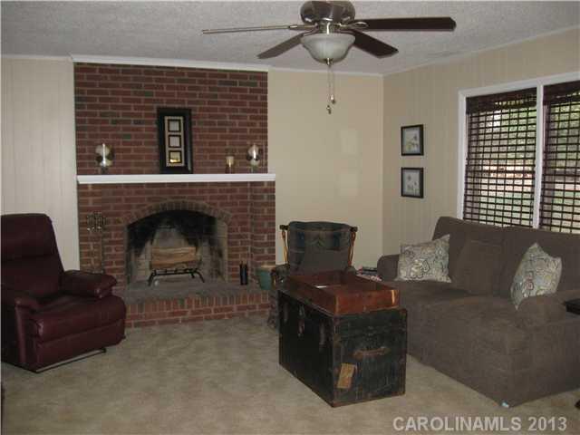 401 Absher Road Bessemer City, NC 28016 - Photo 3 of 16