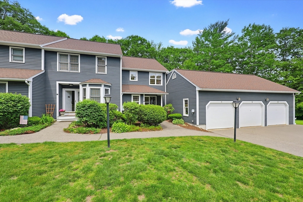 39 Stall Brook Road, Unit 39 Milford, MA 01757 - Photo 4 of 40