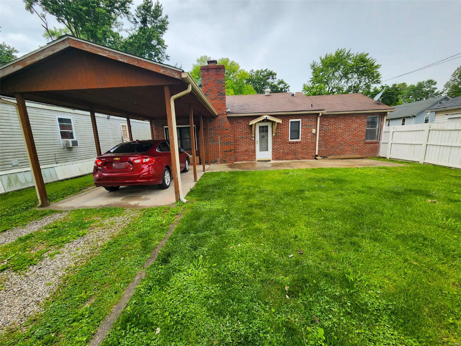 3013 Roland Avenue Belleville, IL 62226 - Photo 12 of 13 Gallery Image 12