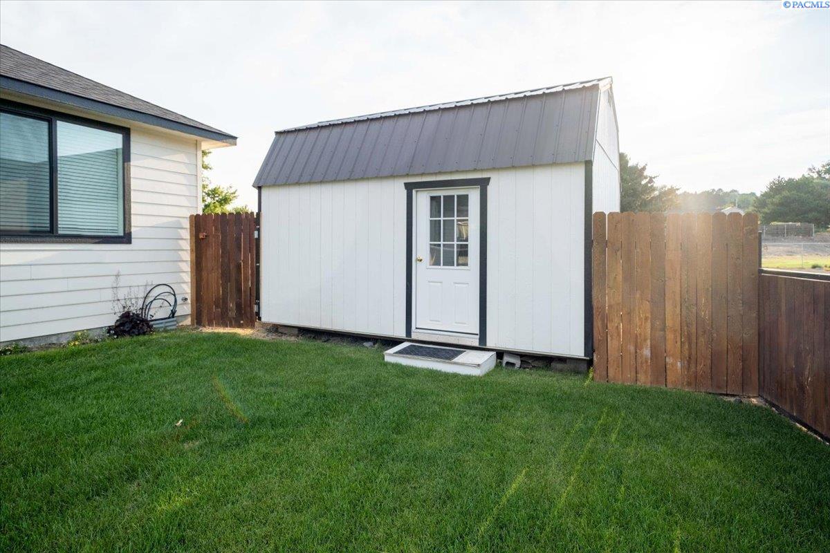 218 Mata Road Kennewick, WA 99338 - Photo 39 of 41 Gallery Image 39