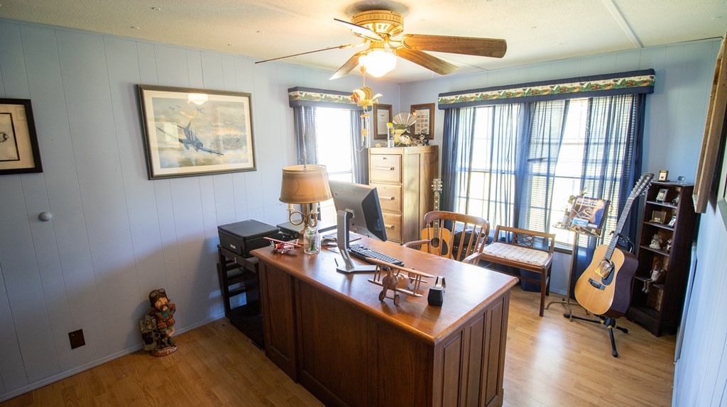 1724 Valley Home Road Dandridge, TN 37725 - Photo 27 of 30 Gallery Image 27