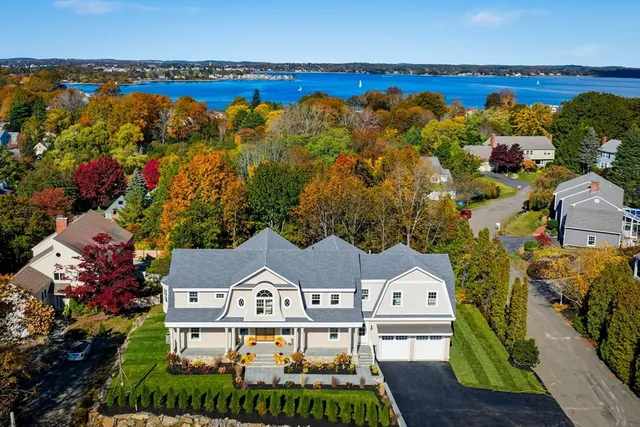 $3,299,000 | 2 Beacon Hill Road, Marblehead, MA 01945