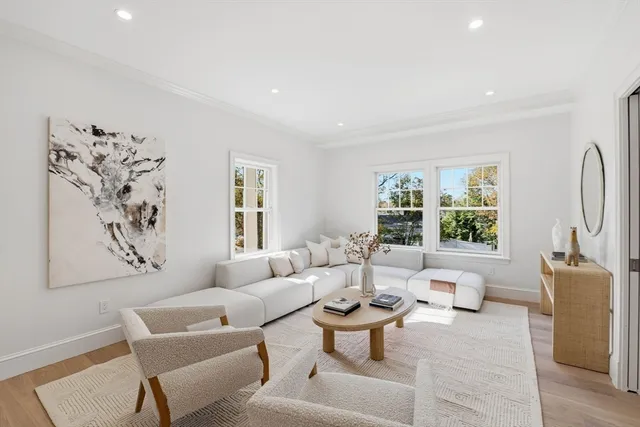 $3,299,000 | 2 Beacon Hill Road, Marblehead, MA 01945