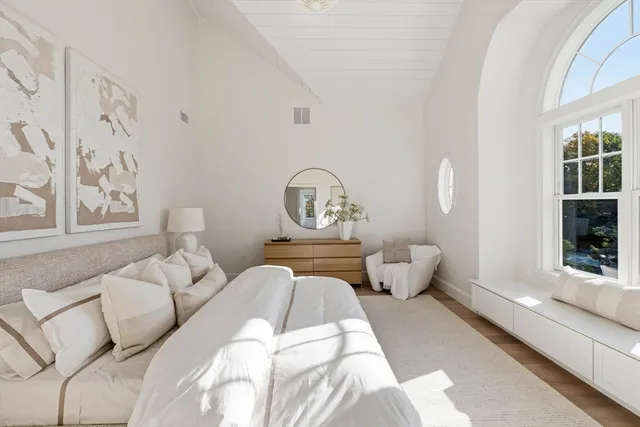 $3,299,000 | 2 Beacon Hill Road, Marblehead, MA 01945