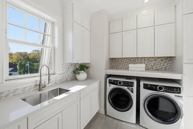 $3,299,000 | 2 Beacon Hill Road, Marblehead, MA 01945