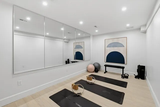 $3,299,000 | 2 Beacon Hill Road, Marblehead, MA 01945