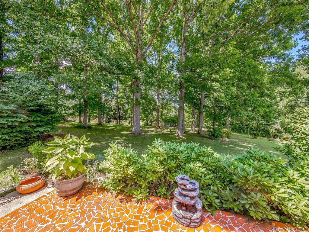 68 Shuler Road Candler, NC 28715 - Photo 11 of 27 Gallery Image 11