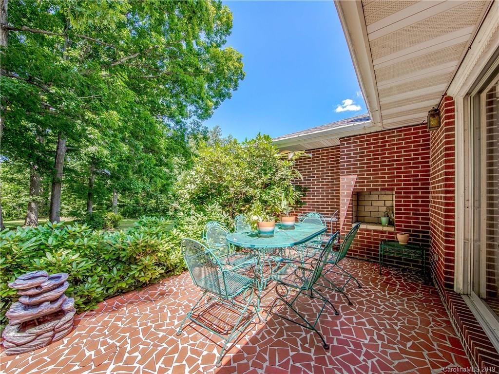 68 Shuler Road Candler, NC 28715 - Photo 12 of 27 Gallery Image 12
