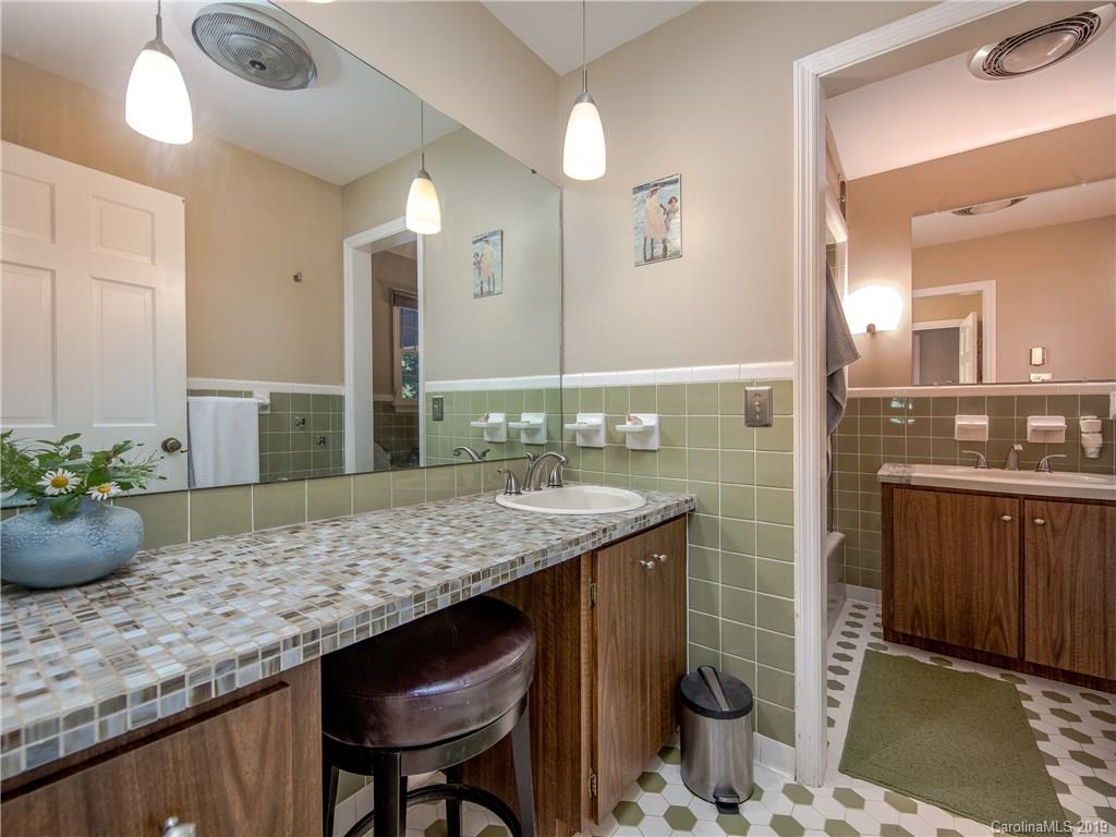 68 Shuler Road Candler, NC 28715 - Photo 14 of 27 Gallery Image 14