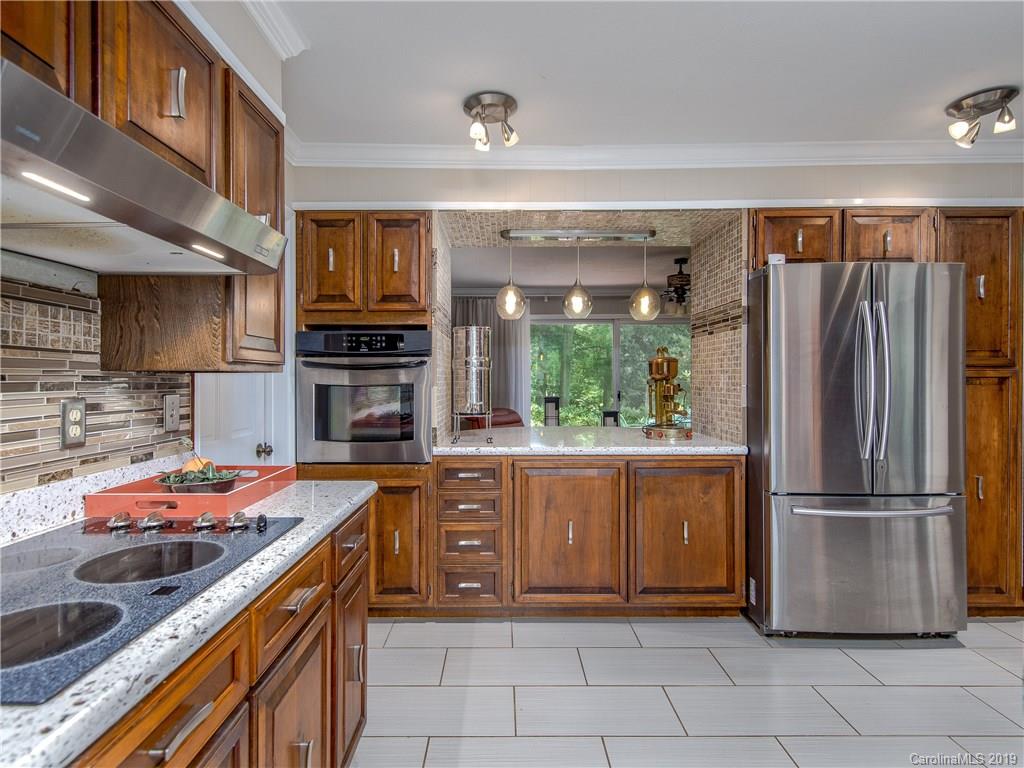 68 Shuler Road Candler, NC 28715 - Photo 5 of 27 Gallery Image 5