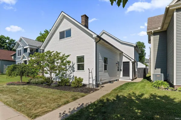 $487,000 | 706 North Hill Street, South Bend, IN 46617