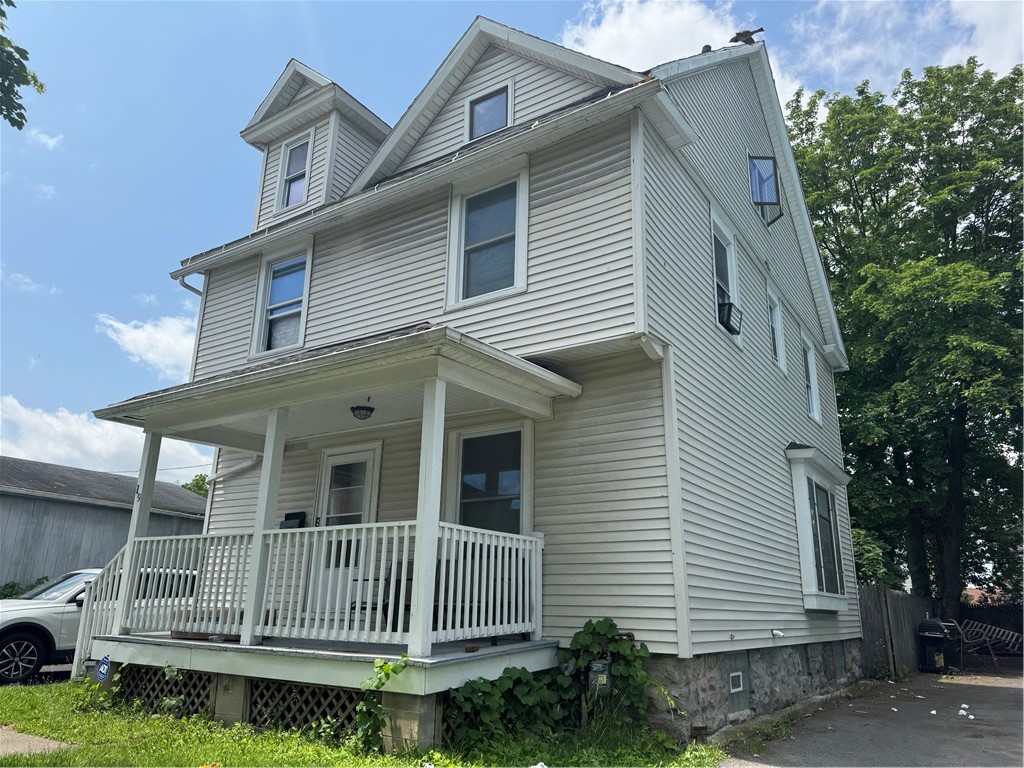 19 Sidney Street Rochester, NY 14609 - Photo 2 of 19