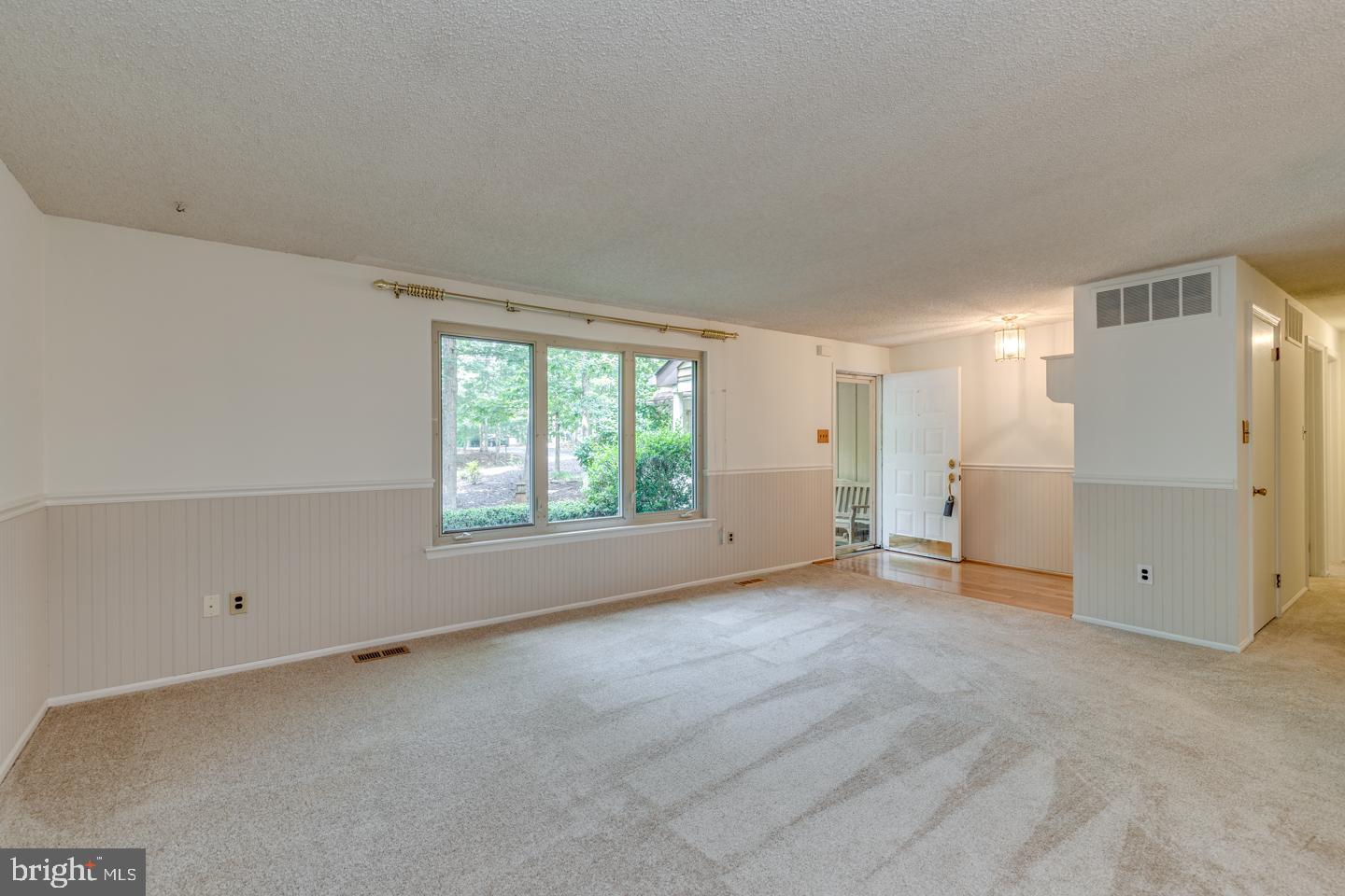 781 McKendimen Road Shamong, NJ 08088 - Photo 6 of 32 Gallery Image 6