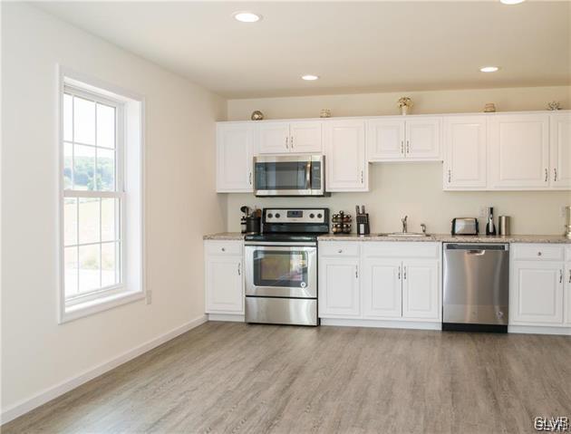 8127 Leaser Road Kempton, PA 19529 - Photo 10 of 26 Kitchen ~ please note this has some Upgrades pictu