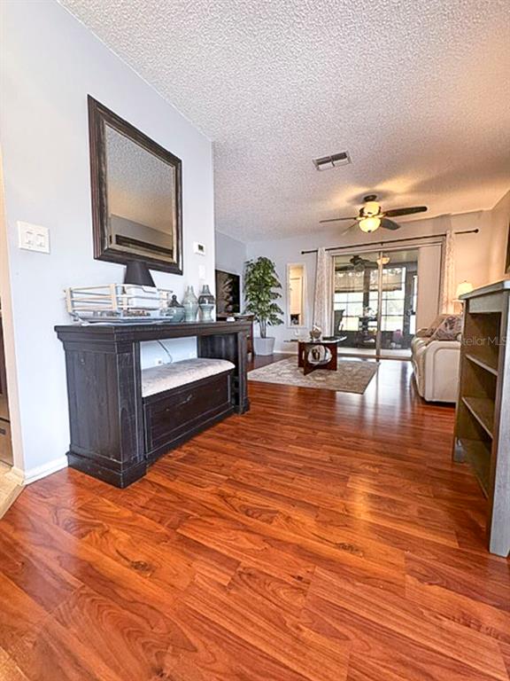 9143 Via Recreo New Port Richey, FL 34655 - Photo 4 of 21