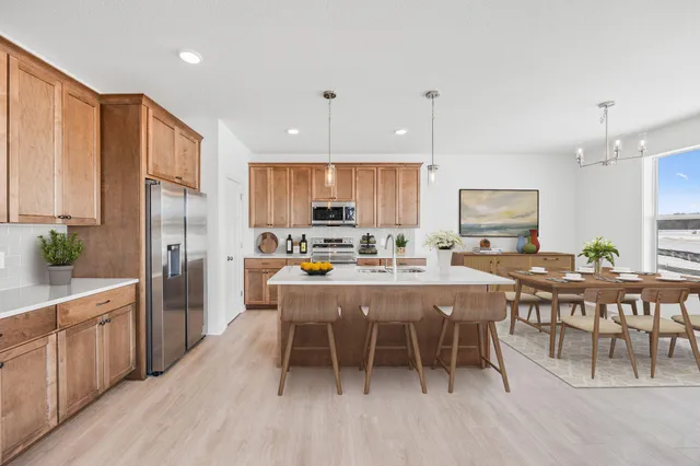 $499,900 | 1517 Creekwood Drive, New Richmond, WI 54017