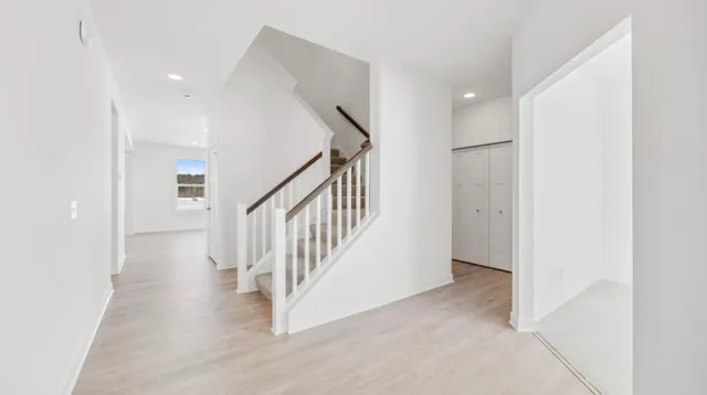 $499,900 | 1517 Creekwood Drive, New Richmond, WI 54017