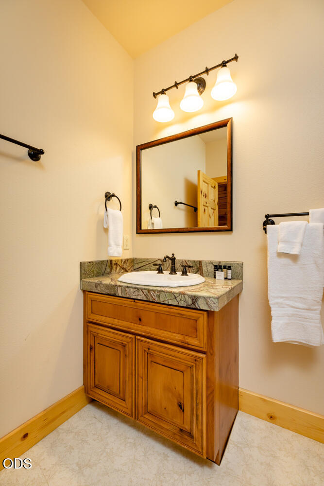 6439 Cooper's Hawk Road Klamath Falls, OR 97601 - Photo 104 of 153
