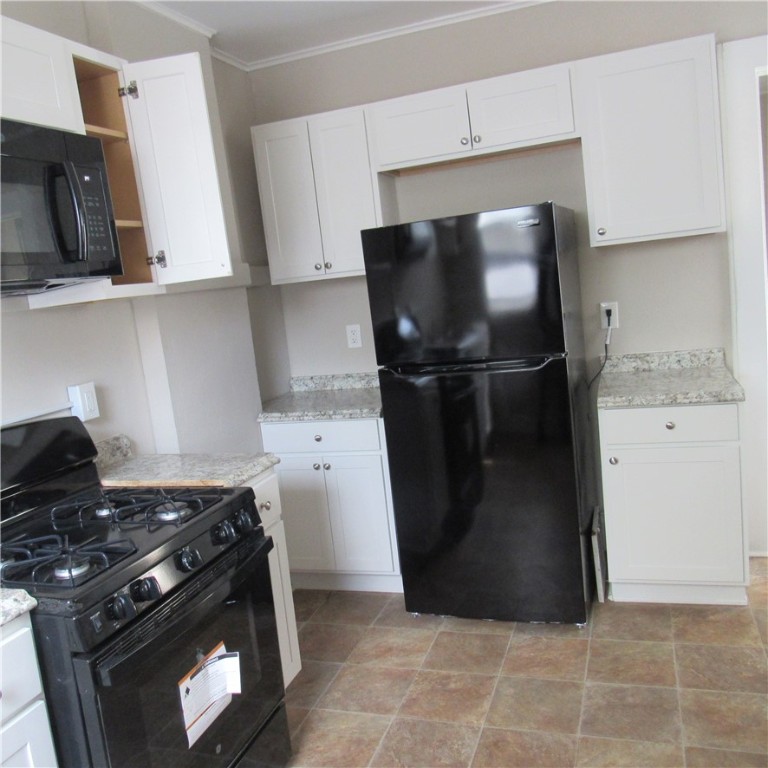 Undisclosed Address Rochester, NY 14615 - Photo 15 of 19 kitchen