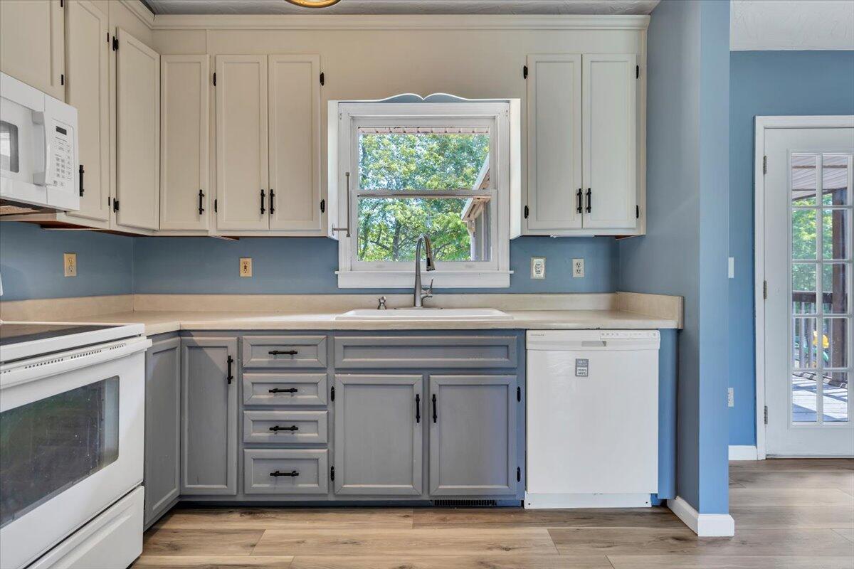 347 Roy Road Troutville, VA 24175 - Photo 13 of 37 13-MIB07877