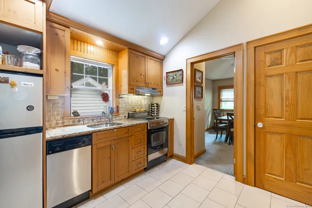 $849,900 | 119 West Wakefield Boulevard, Winchester, CT 06098