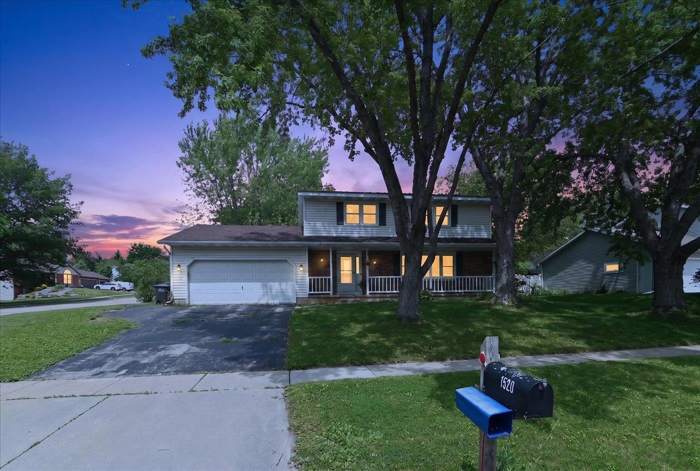 1520 Roby Road Stoughton, WI 53589 - Photo 2 of 23