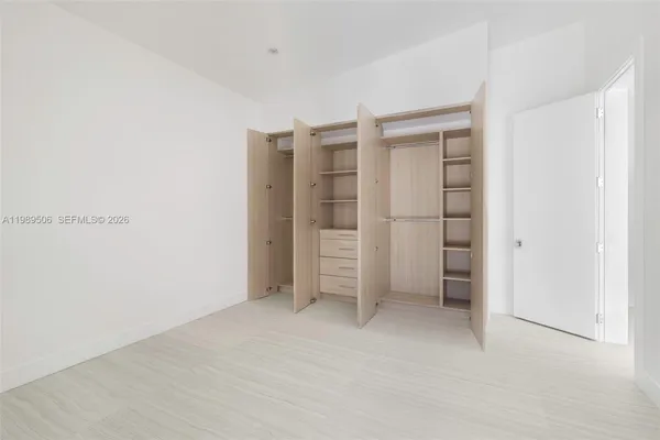 $16,000 | 8800 Southwest 118th Street, Miami, FL 33176