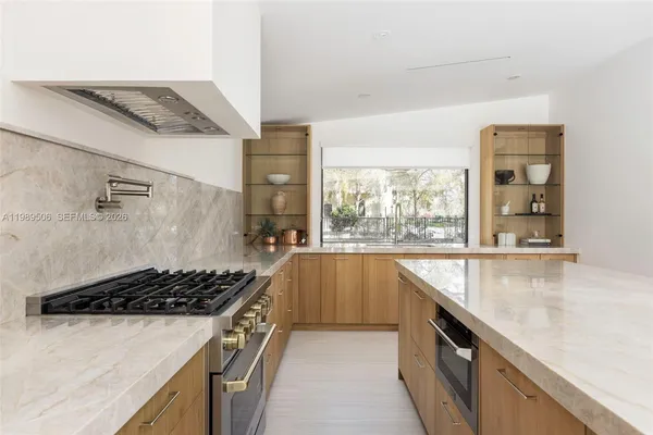 $16,000 | 8800 Southwest 118th Street, Miami, FL 33176