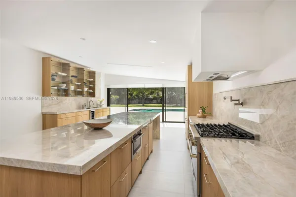 $16,000 | 8800 Southwest 118th Street, Miami, FL 33176