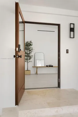 $16,000 | 8800 Southwest 118th Street, Miami, FL 33176