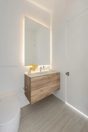 $16,000 | 8800 Southwest 118th Street, Miami, FL 33176