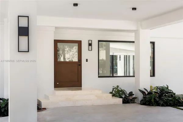 $16,000 | 8800 Southwest 118th Street, Miami, FL 33176