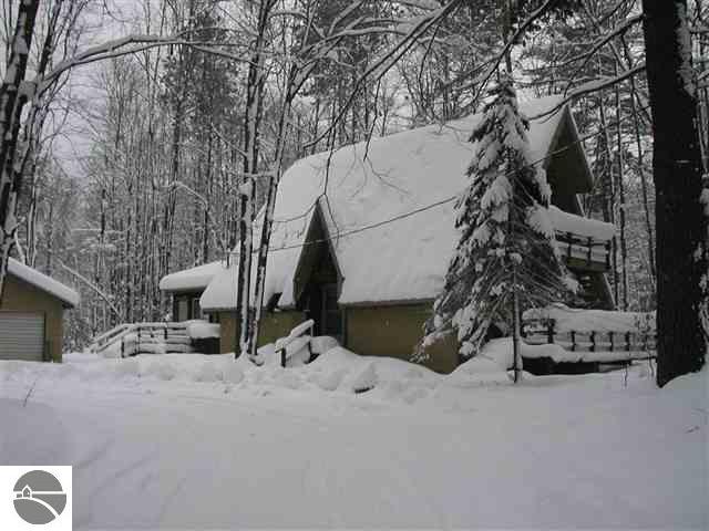 11396 Lakeview Road Northeast Kalkaska, MI 49646 - Photo 1 of 8 1699578.JPG
