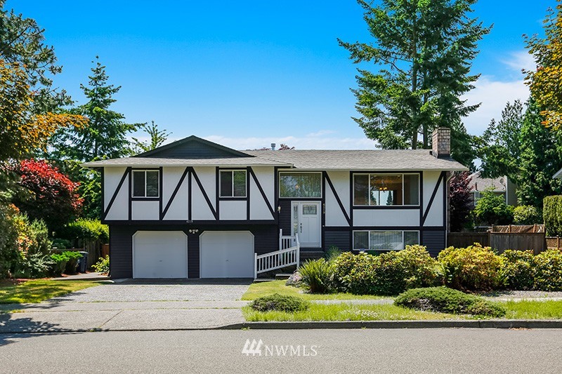 4119 Northeast 24th Street Renton, WA 98059 - Photo 1 of 25 Gallery Image 1