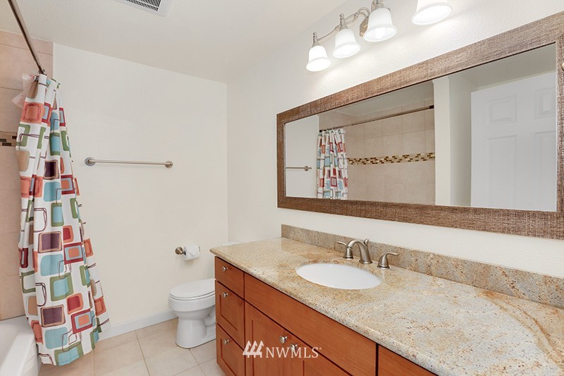 4119 Northeast 24th Street Renton, WA 98059 - Photo 13 of 25 Gallery Image 13