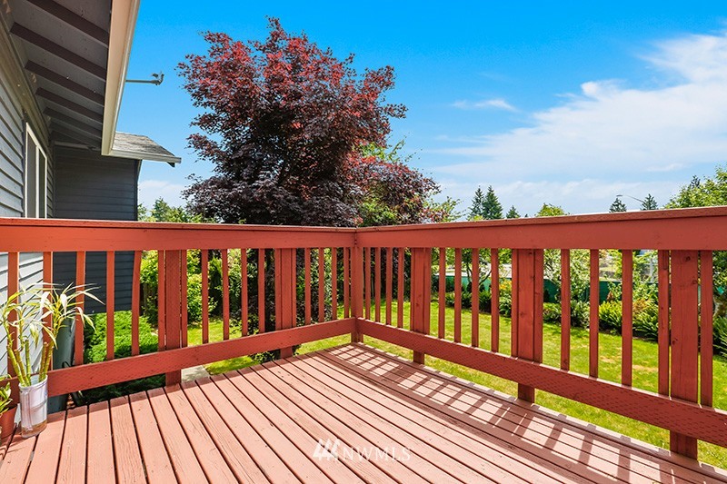4119 Northeast 24th Street Renton, WA 98059 - Photo 10 of 25 Gallery Image 10