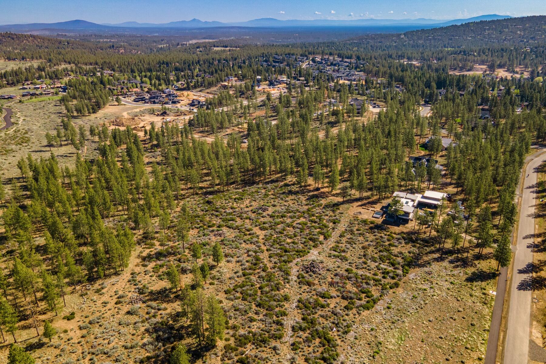 62545 Huntsman Loop Bend Bend, OR 97703 - Photo 20 of 21 batch_34