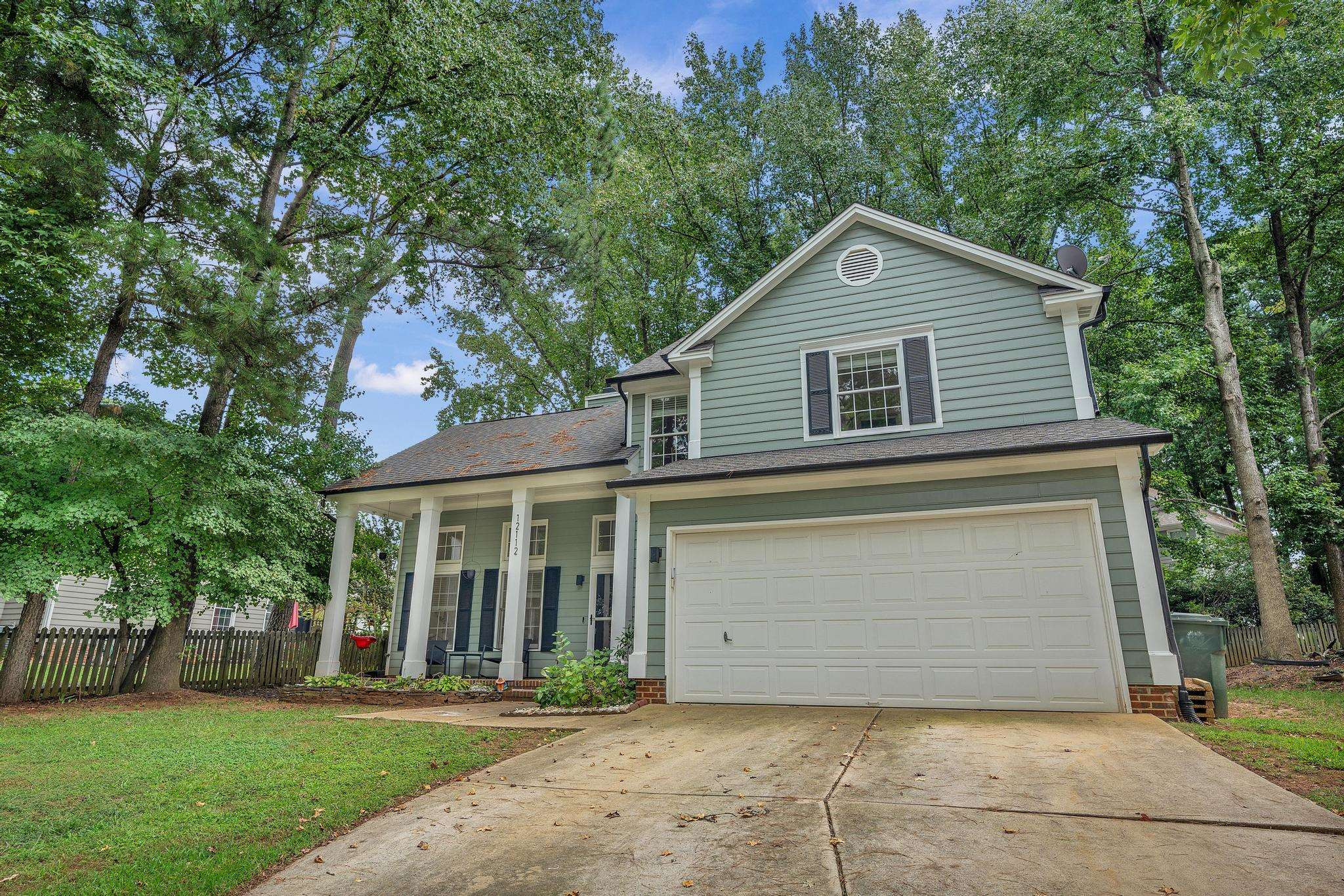 12112 Inglehurst Drive Raleigh, NC 27613 - Photo 5 of 29 Photo 5