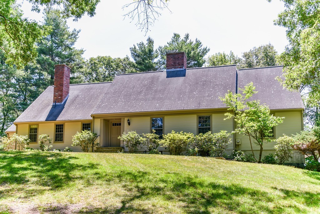 1 Concord Road Weston, MA 02493 - Photo 3 of 22 Gallery Image 3