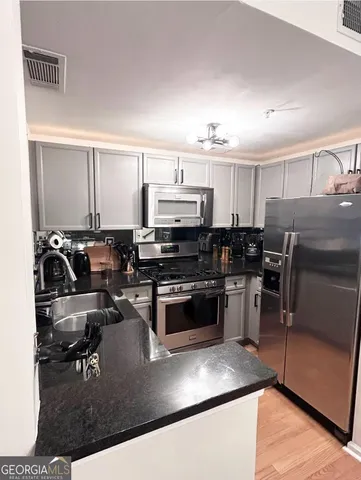 $279,900 | 4248 River Green Drive Northwest, Unit 312, Atlanta, GA 30327