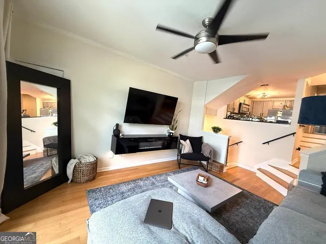 $279,900 | 4248 River Green Drive Northwest, Unit 312, Atlanta, GA 30327