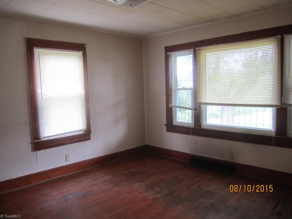 1537-c B Cb Eller School Road Elkin, NC 28621 - Photo 9 of 15 Gallery Image 9