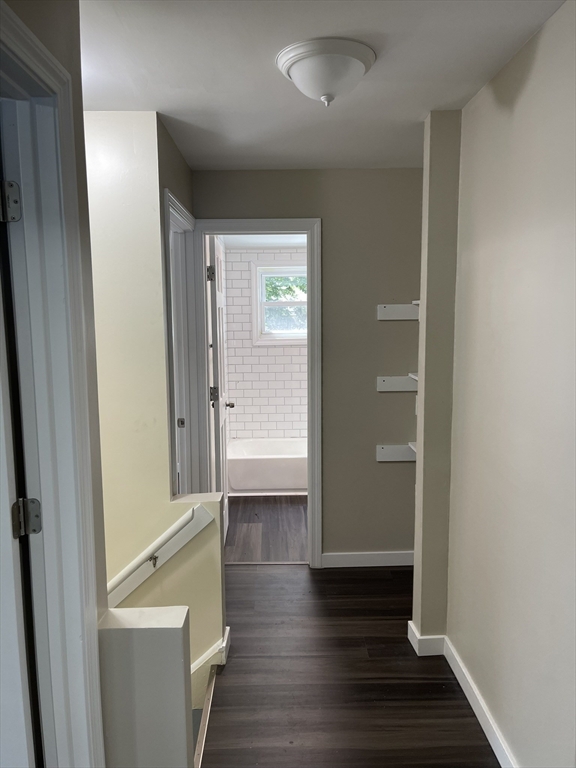 20-24 Baldwin Street Springfield, MA 01104 - Photo 12 of 37 Gallery Image 12