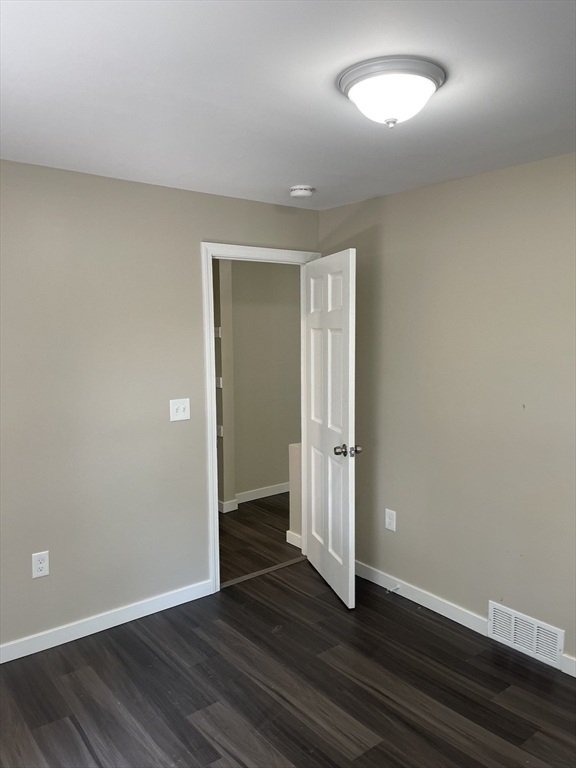 20-24 Baldwin Street Springfield, MA 01104 - Photo 15 of 37 Gallery Image 15