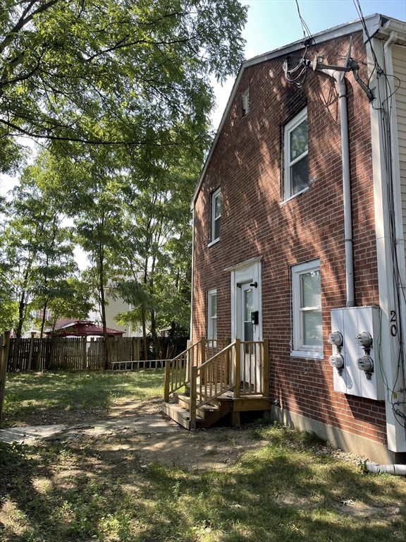 20-24 Baldwin Street Springfield, MA 01104 - Photo 2 of 37 Gallery Image 2