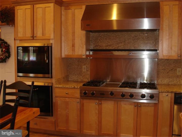 138 Pancoast Mill Road Buena, NJ 08310 - Photo 3 of 25