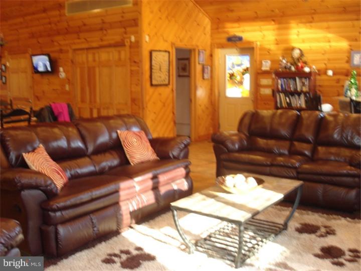 138 Pancoast Mill Road Buena, NJ 08310 - Photo 9 of 25 Great Room