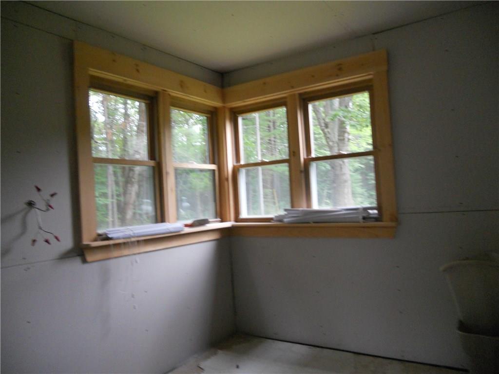 9 Raymond Road Falmouth, ME 04105 - Photo 5 of 12 Kitchen has a cozy breakfast area...
